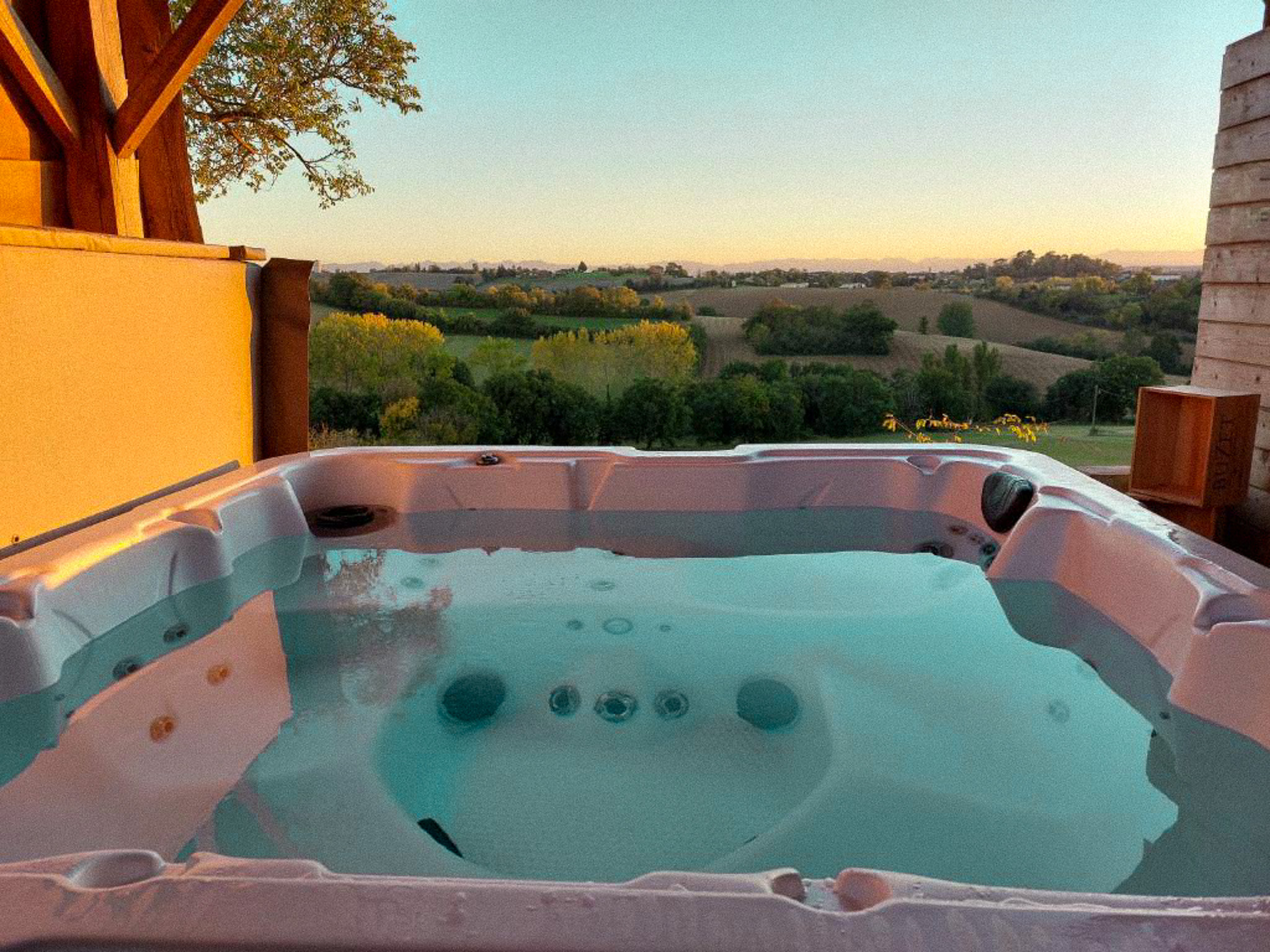 374346305 spa gers gîte